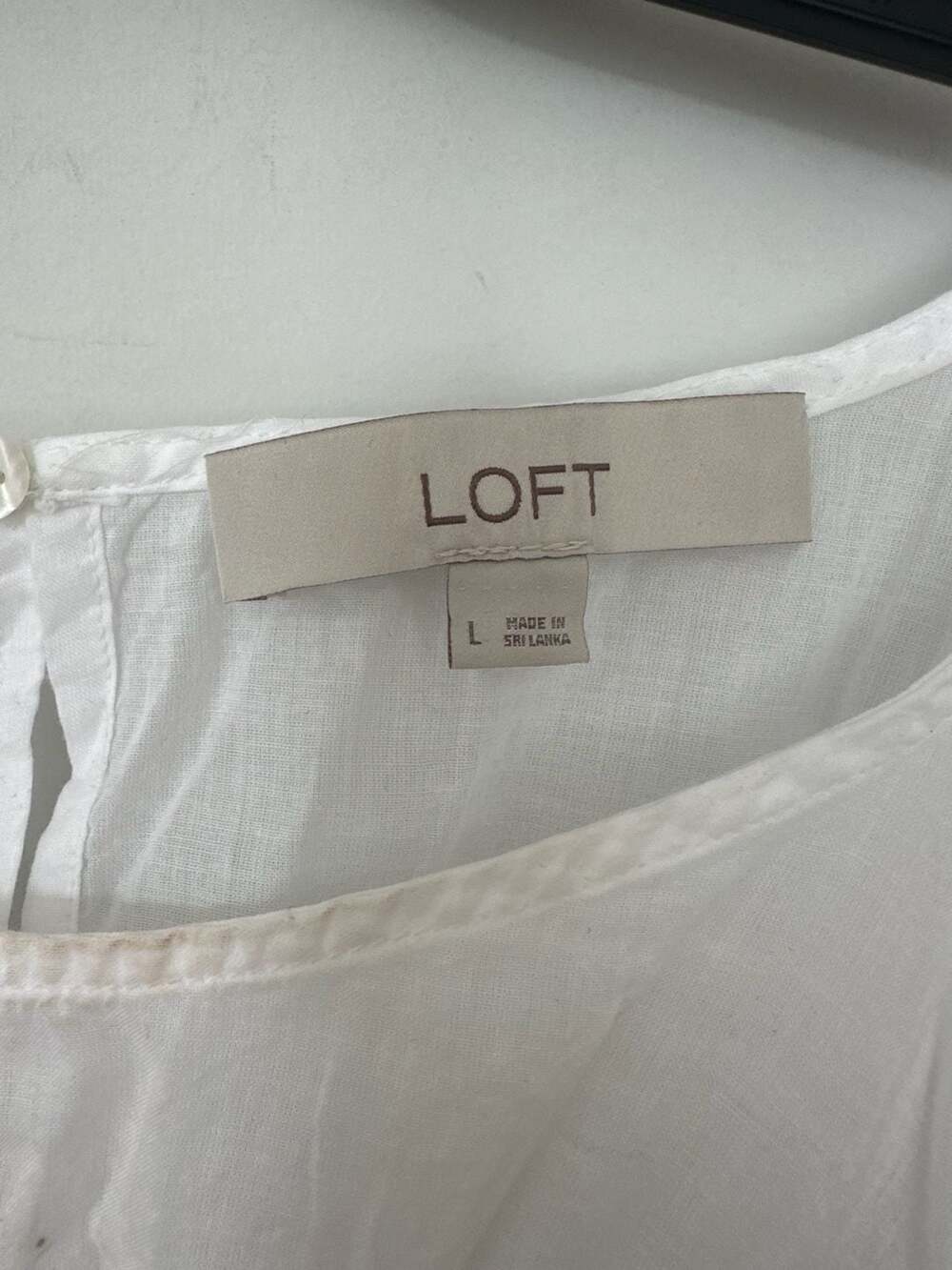 100% Cotton Loft Ruched Wedge Top Size L White Cotton Cap Sleeve Tiered Peplum B - Picture 2 of 5